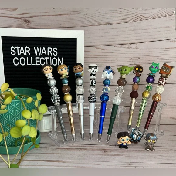 Personalized “Yoda” Beaded Pen - Disney Doorable - Star Wars Collection - Picture 6 of 6